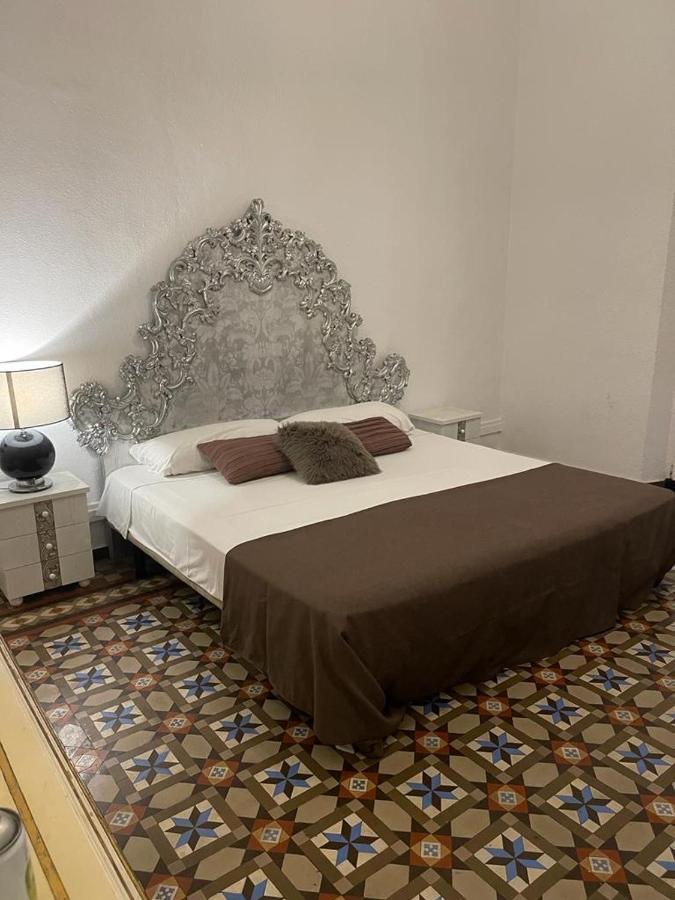Efate Rooms Barcelona Eksteriør bilde